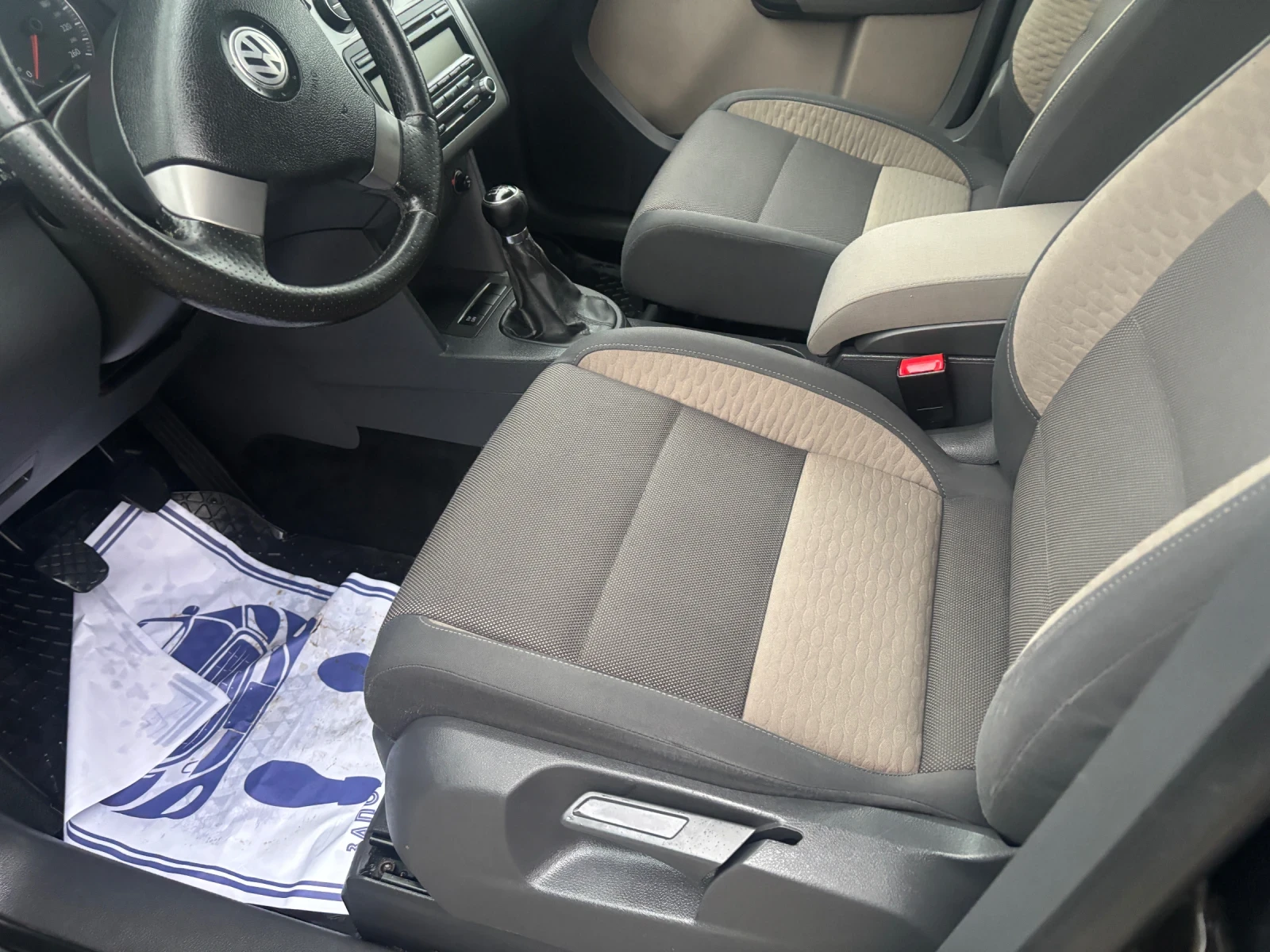 VW Touran 2008+ CROOS+ ФЕЙС+ 2.0TDI+ 140кс+ 6ск - изображение 9