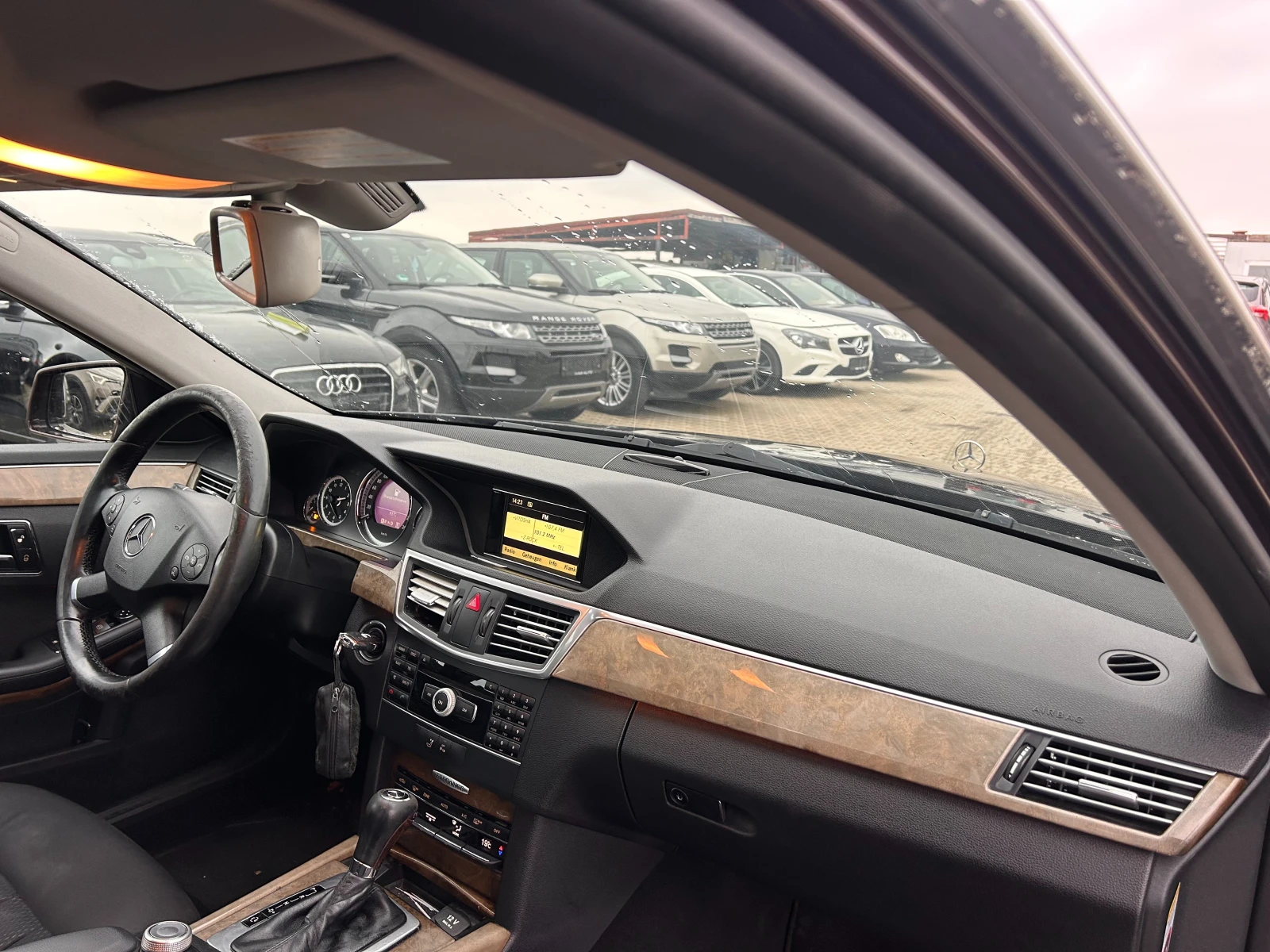 Mercedes-Benz E 220 CDI AVTOMAT/NAVI EURO 5 - изображение 10