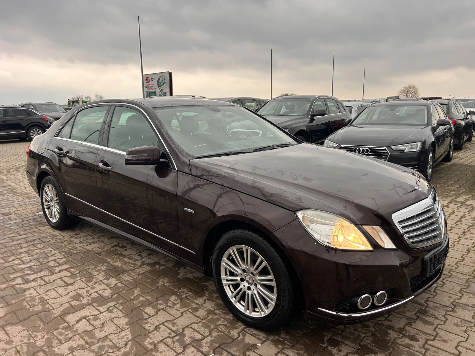 Mercedes-Benz E 220 CDI AVTOMAT/NAVI EURO 5 - изображение 4