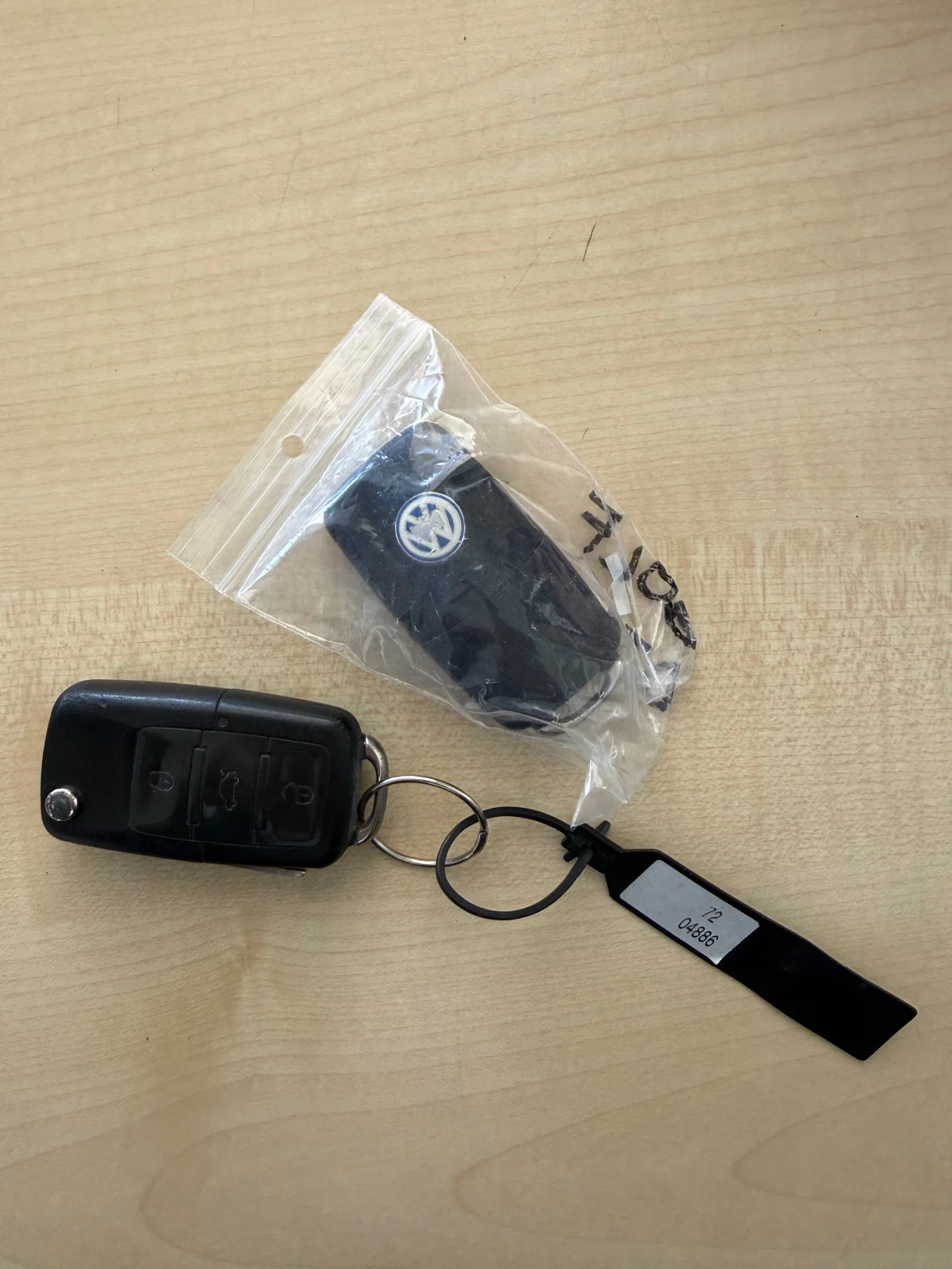 VW Golf 1.9 TDi * NAVI* , снимка 16 - Автомобили и джипове - 53812813