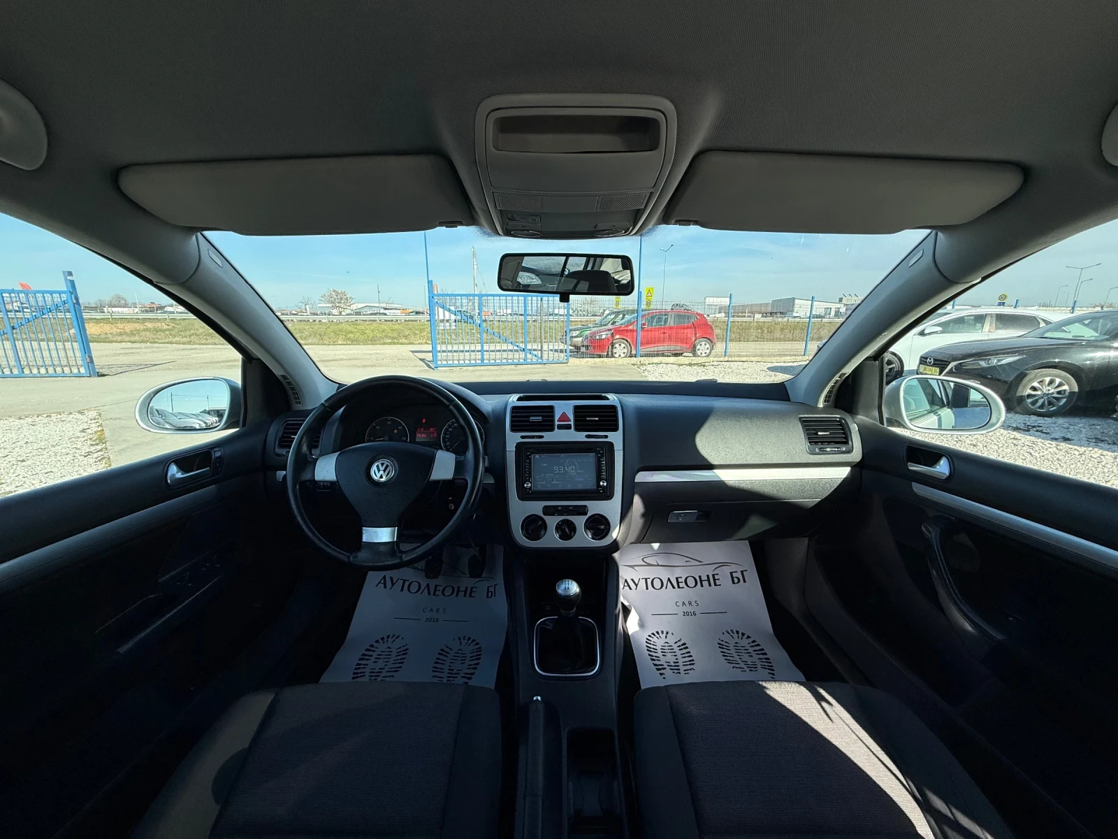 VW Golf 1.9 TDi * NAVI* , снимка 9 - Автомобили и джипове - 53812813