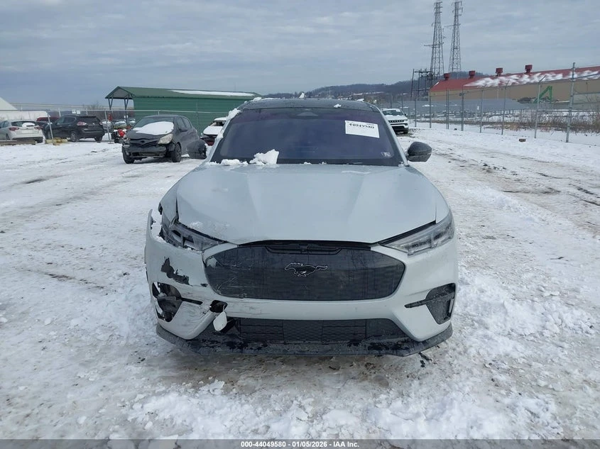 Ford Mustang Mach-E Gt, снимка 12 - Автомобили и джипове - 53823671