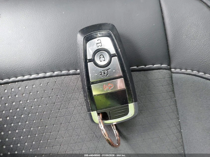 Ford Mustang Mach-E Gt, снимка 11 - Автомобили и джипове - 53823671