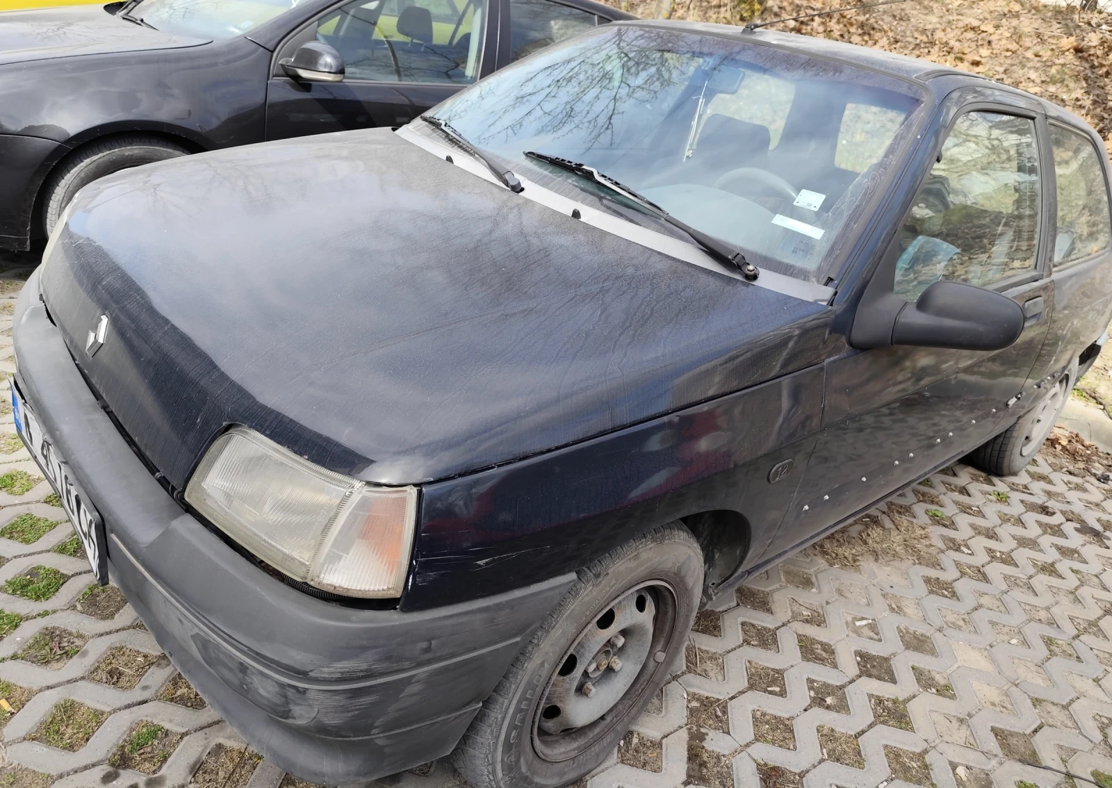 Renault Clio, снимка 2 - Автомобили и джипове - 53895242