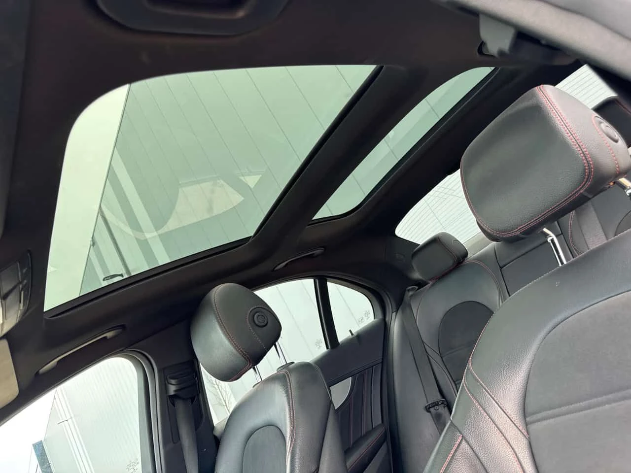 Mercedes-Benz C 450 AMG * CARFAX * BURMESTER * 360  * HEAD-UP, снимка 12 - Автомобили и джипове - 53918782