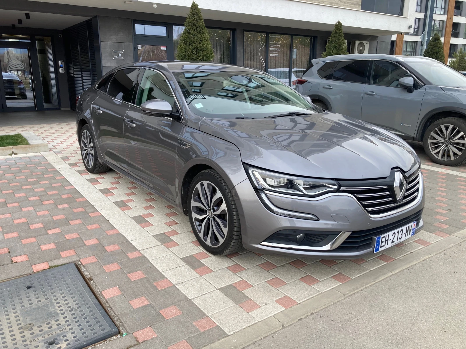 Renault Talisman, снимка 3 - Автомобили и джипове - 53937912