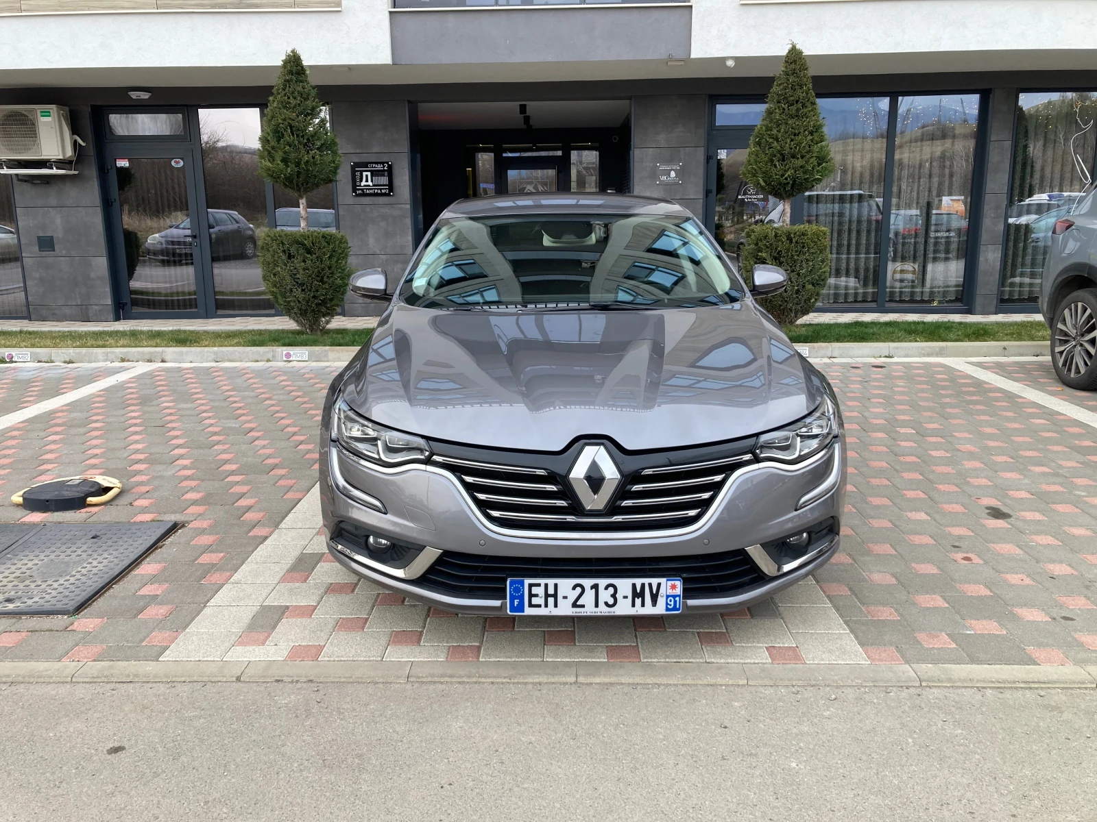 Renault Talisman, снимка 2 - Автомобили и джипове - 53937912