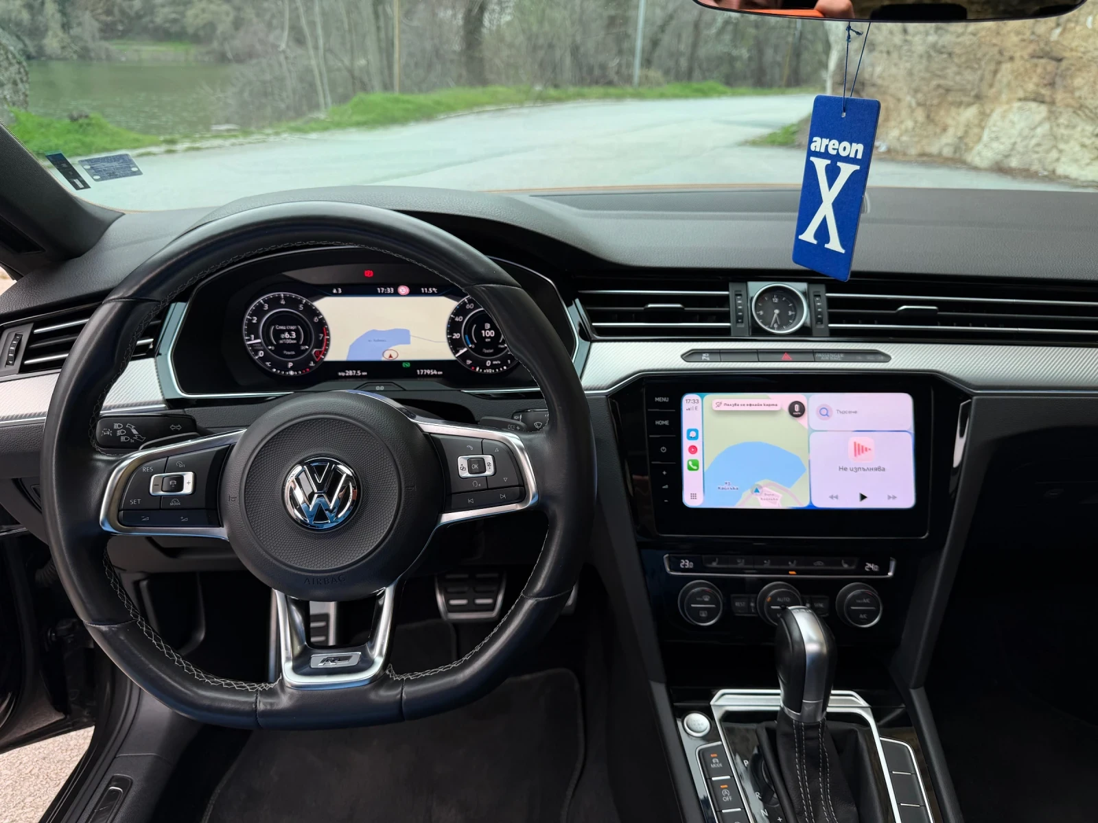 VW Arteon * R-Line * Pano * 360 , снимка 10 - Автомобили и джипове - 54058408