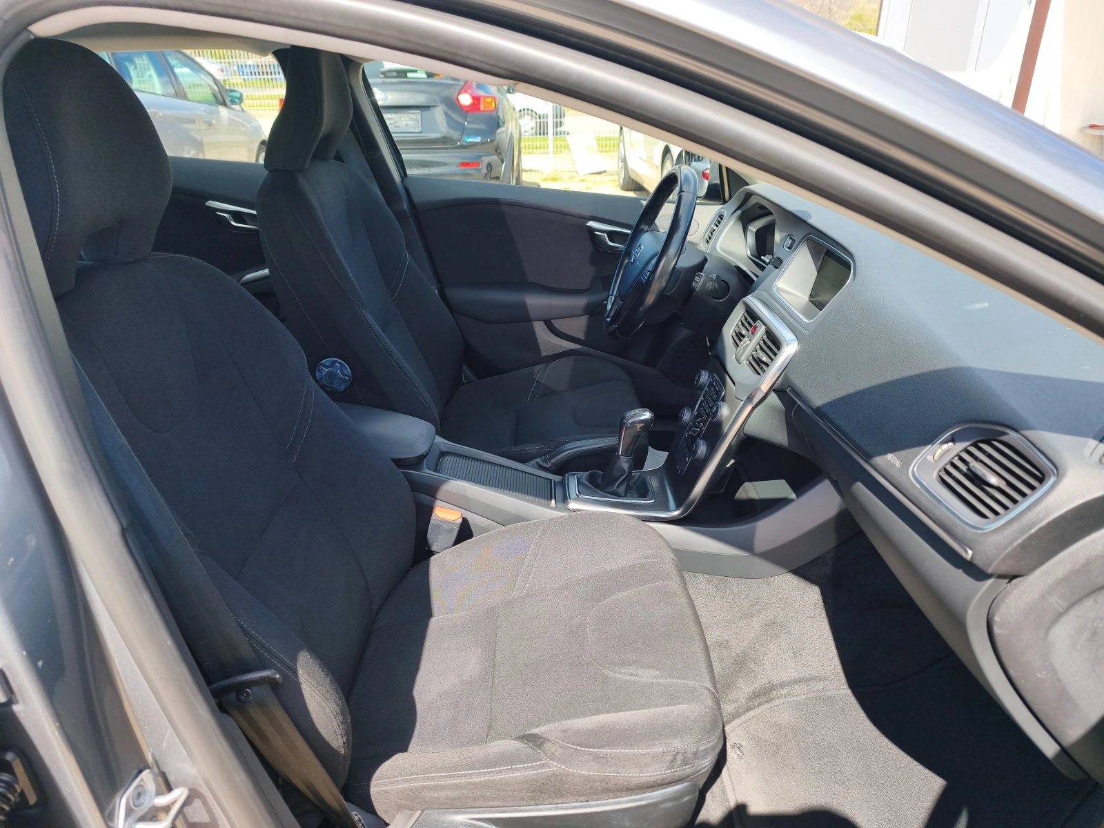 Volvo V40 ���� ���� | Mobile.bg � ����������� 13