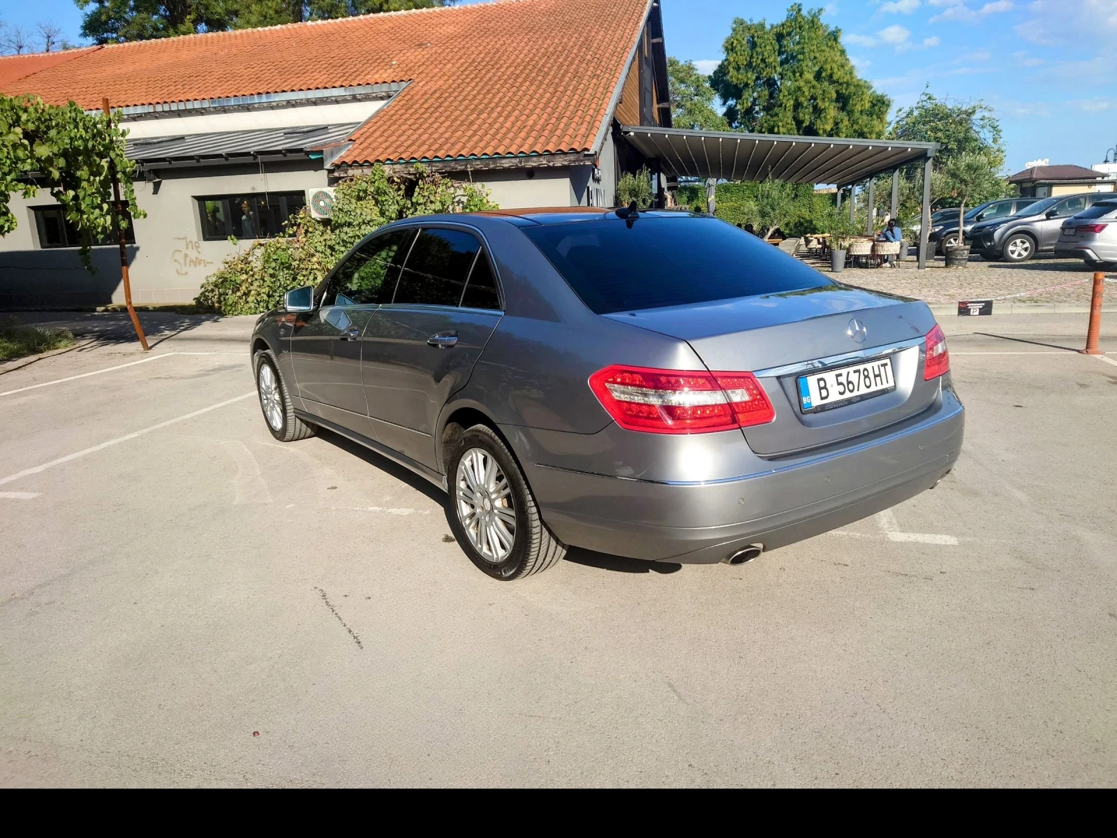 Mercedes-Benz E 350 4matic/distronic/обдухване, снимка 3 - Автомобили и джипове - 54233944