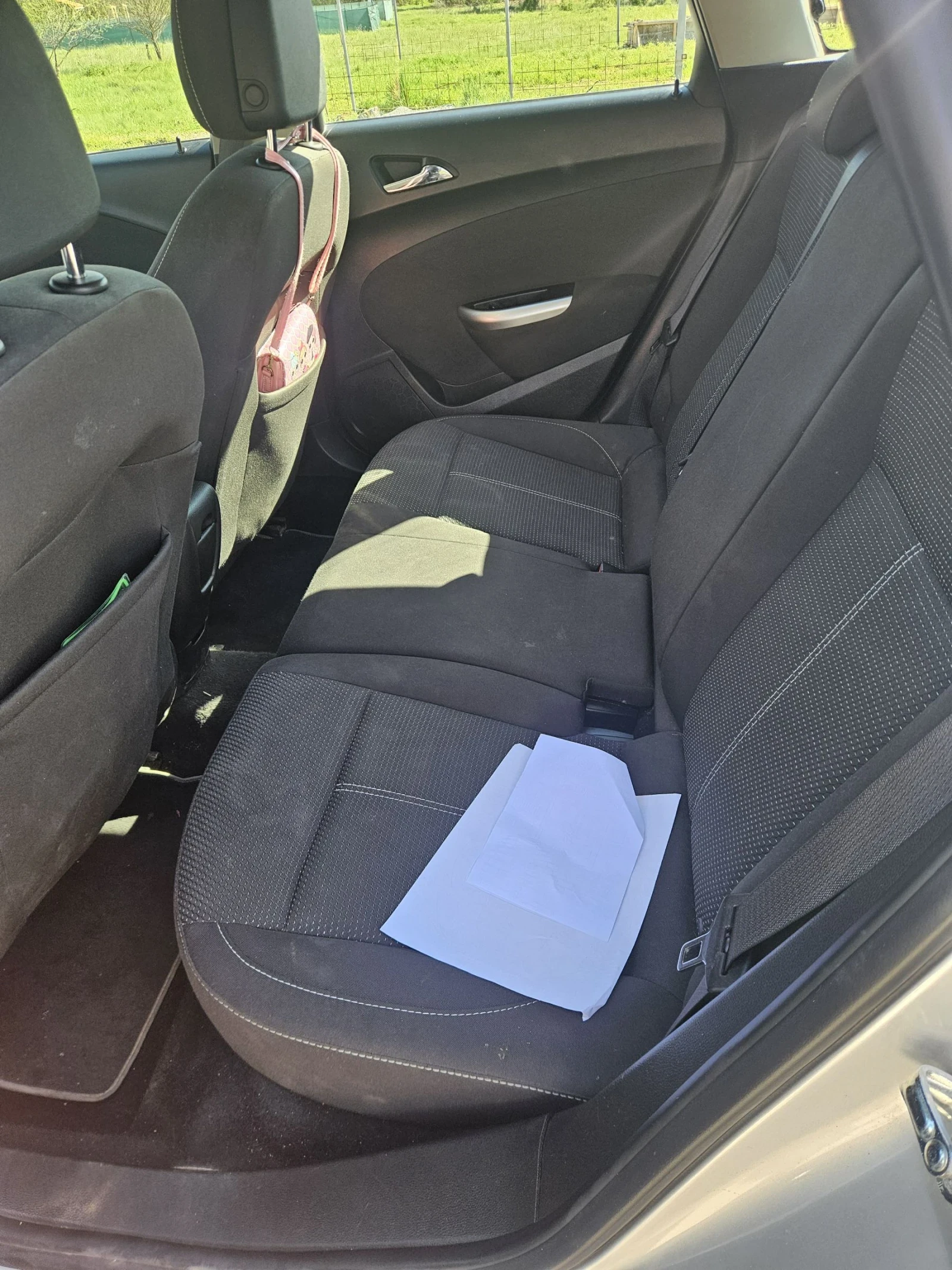 Opel Astra, снимка 5 - Автомобили и джипове - 54382605