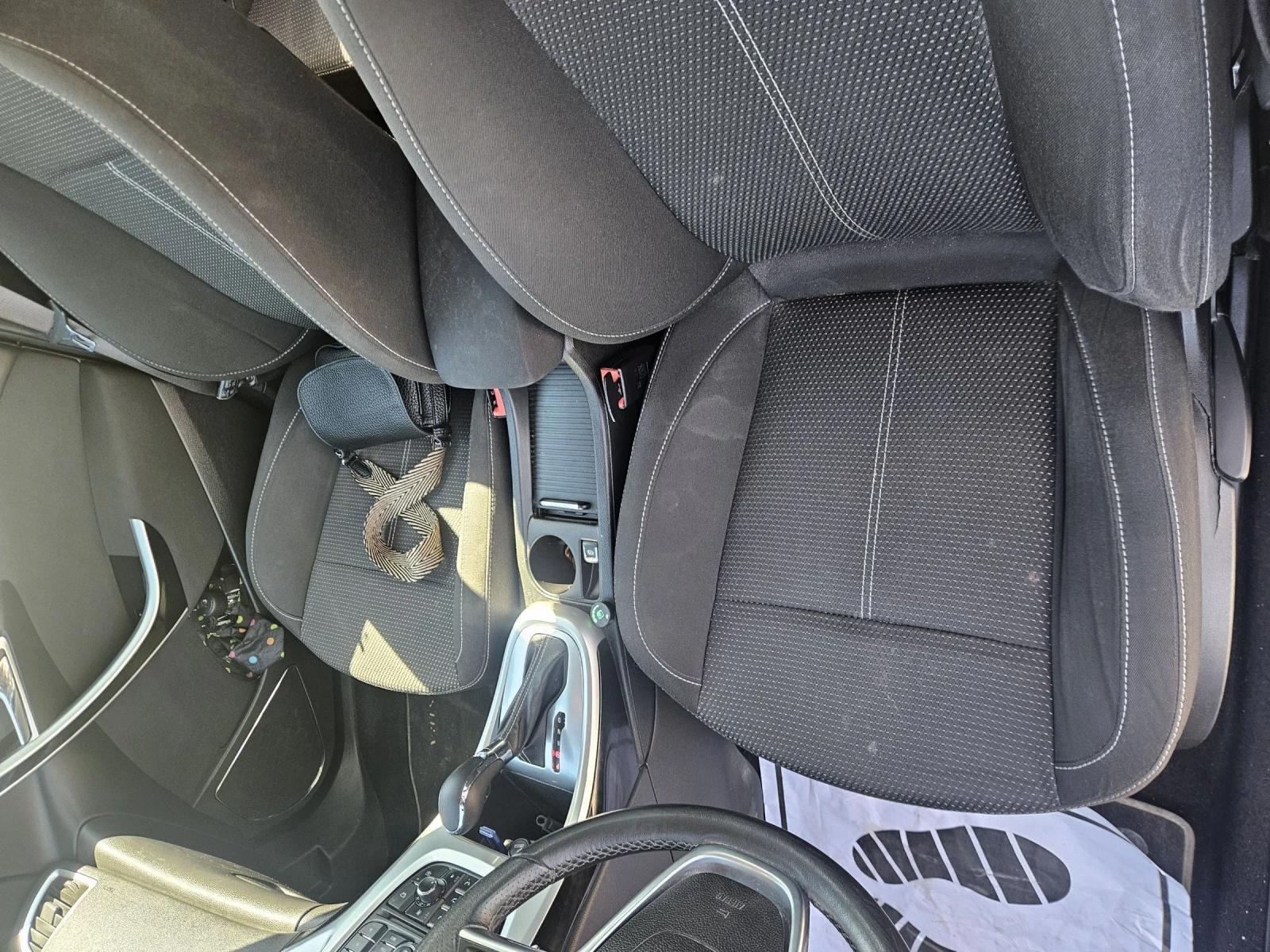 Opel Astra, снимка 6 - Автомобили и джипове - 54382605