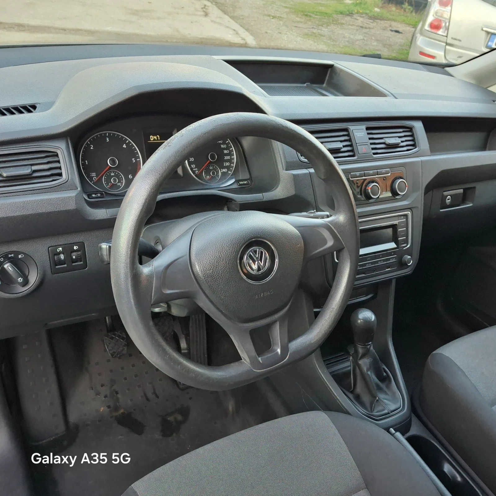 VW Caddy 2.0 TDI. MAXI !!!, снимка 2 - Автомобили и джипове - 54470149
