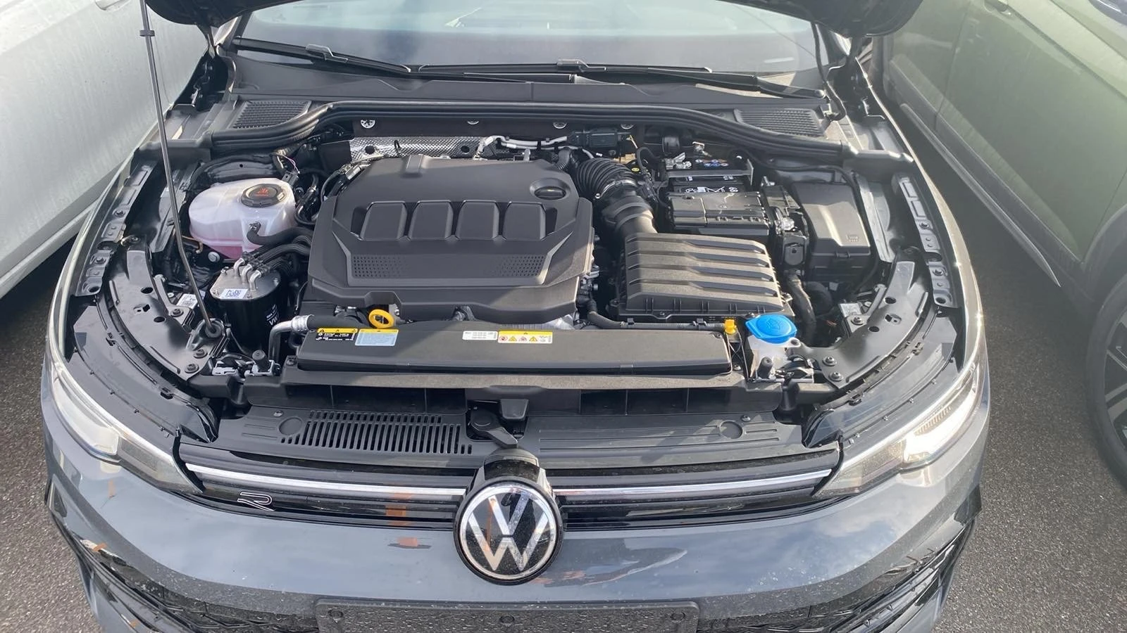 VW Golf R - Line Plus  DSG, снимка 8 - Автомобили и джипове - 54516267