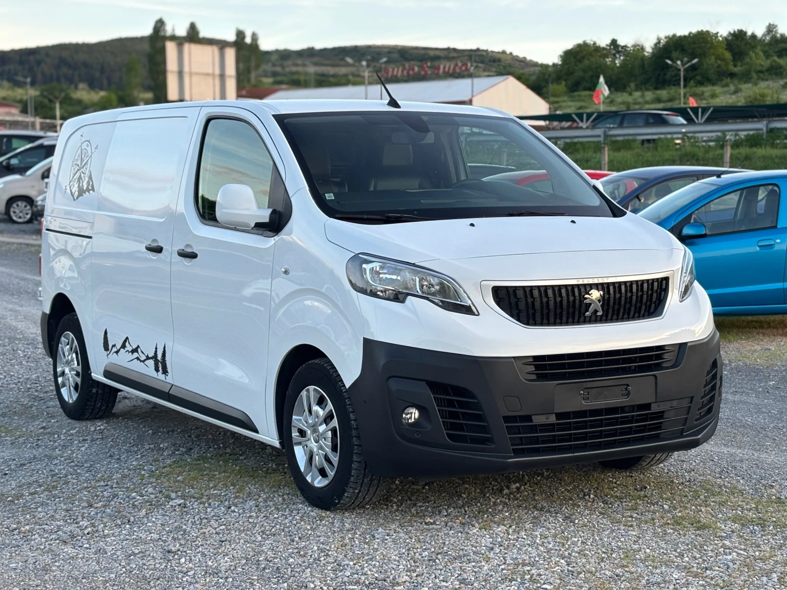 Peugeot Expert 2.0HDI, снимка 3 - Автомобили и джипове - 54672138