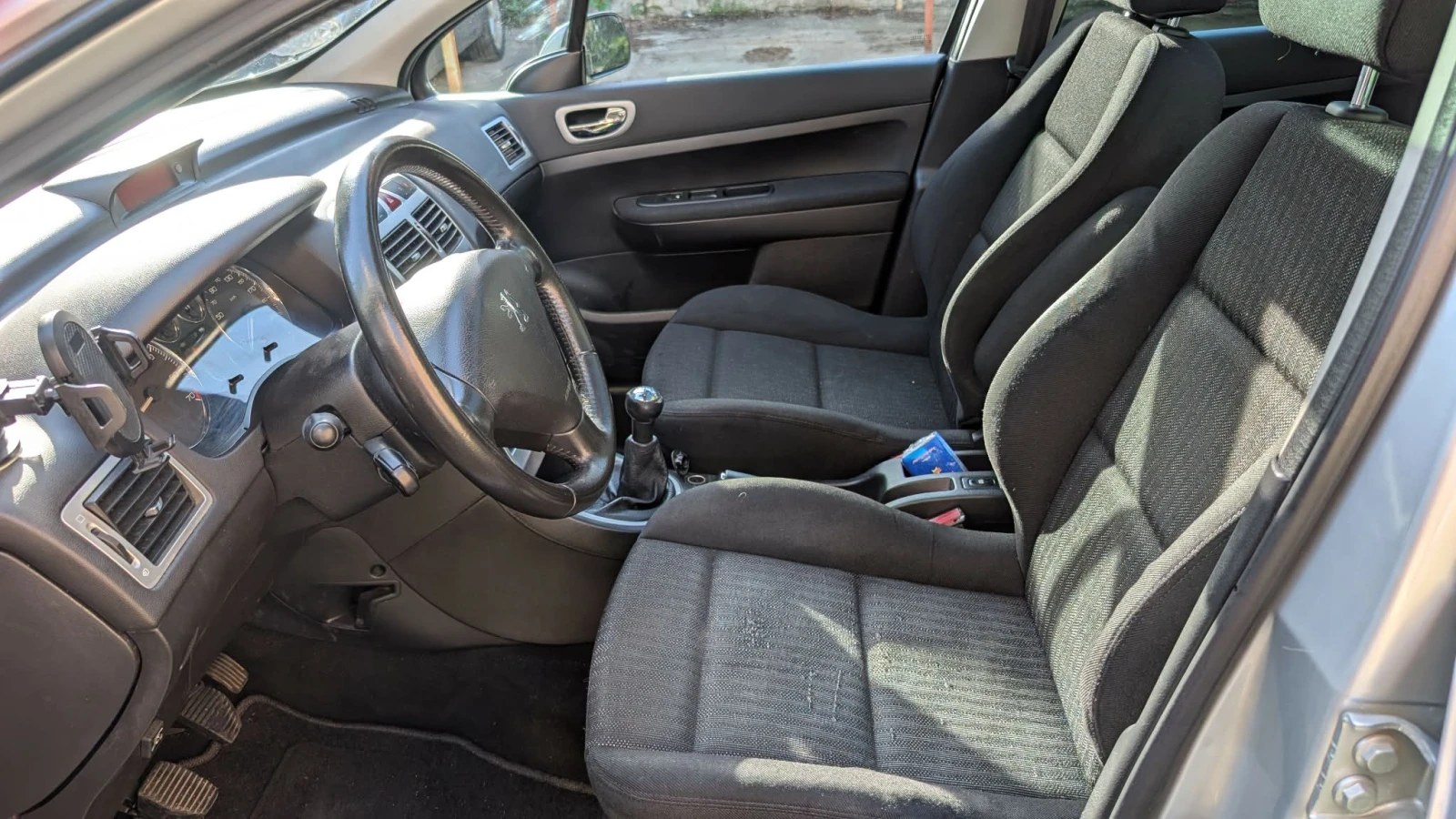 Peugeot 307 SW, Бензин-Газ, снимка 9 - Автомобили и джипове - 54685674