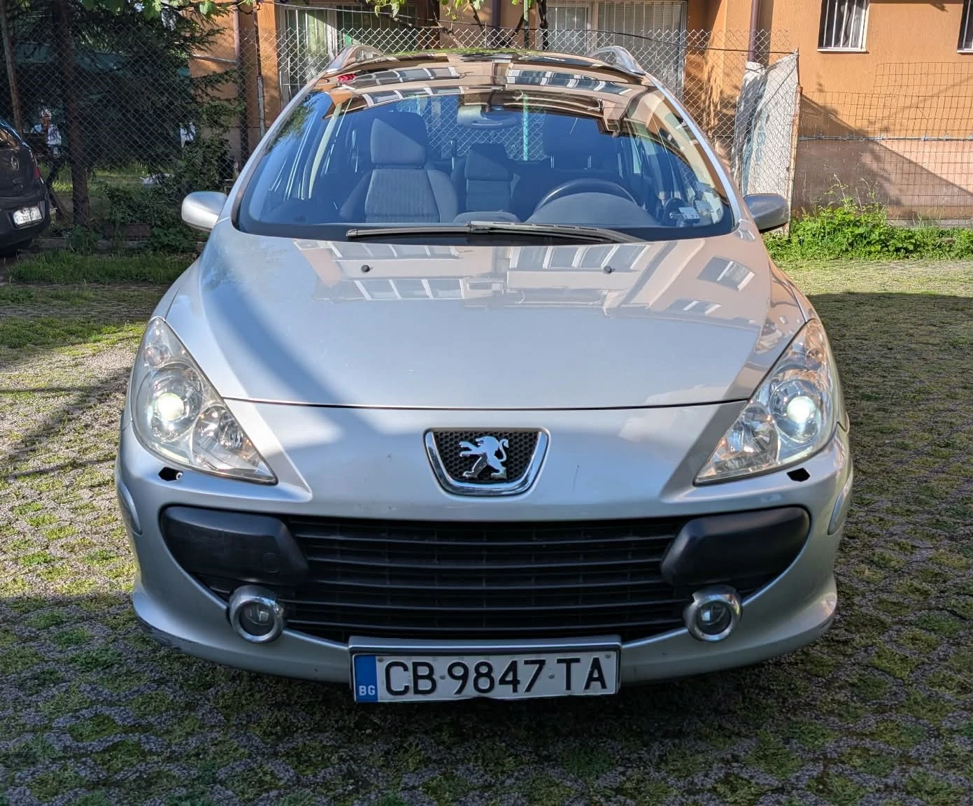 Peugeot 307 SW, Бензин-Газ, снимка 2 - Автомобили и джипове - 54685674