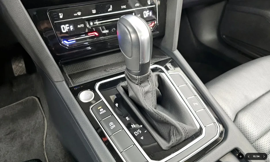 VW Passat HeadsUP* Обдух/Подгрев * 360 , снимка 9 - Автомобили и джипове - 54788216