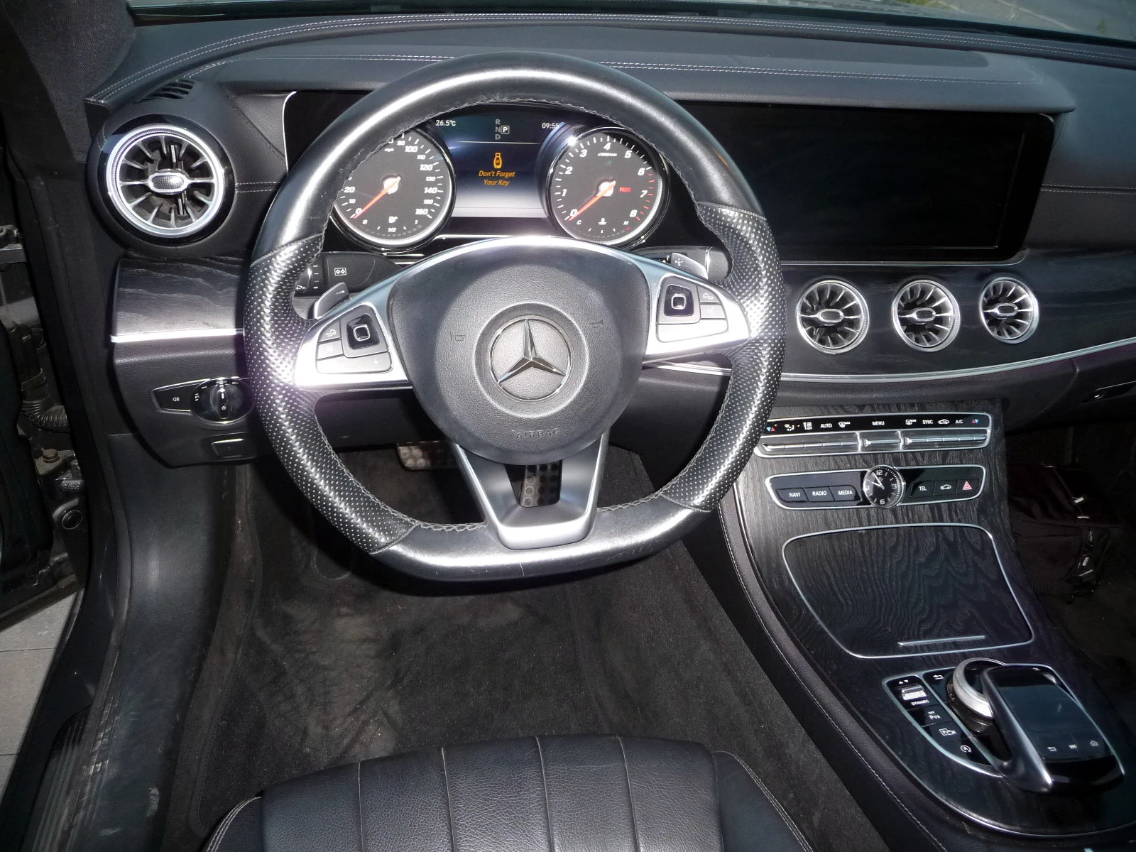 Mercedes-Benz E 400, снимка 4 - Автомобили и джипове - 54983438