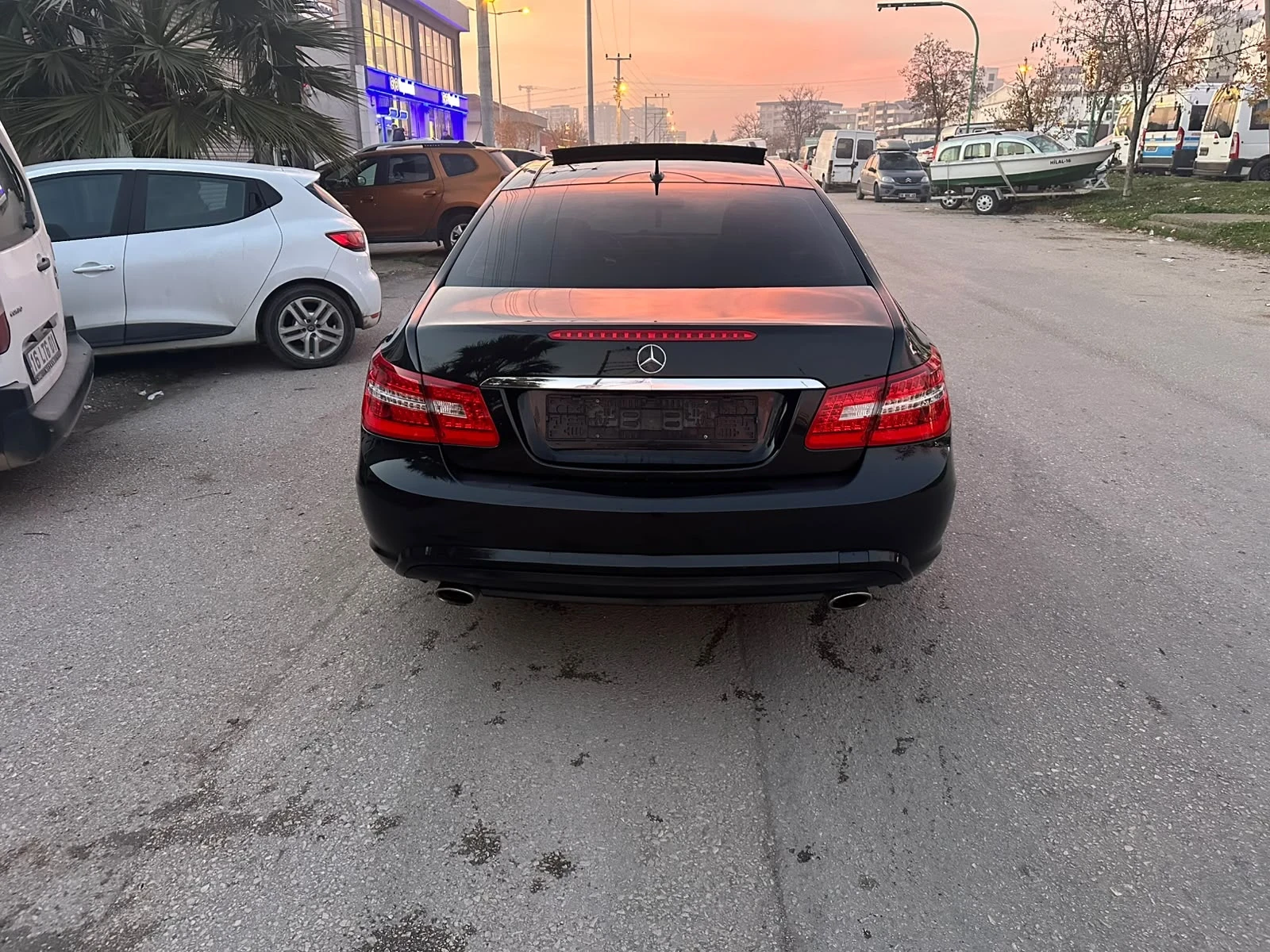 Mercedes-Benz E 350, снимка 5 - Автомобили и джипове - 55076834