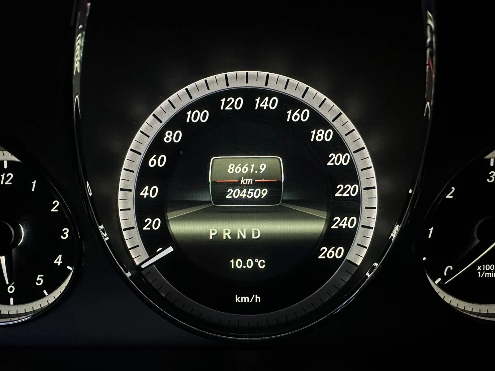 Mercedes-Benz E 350, снимка 12 - Автомобили и джипове - 55076834