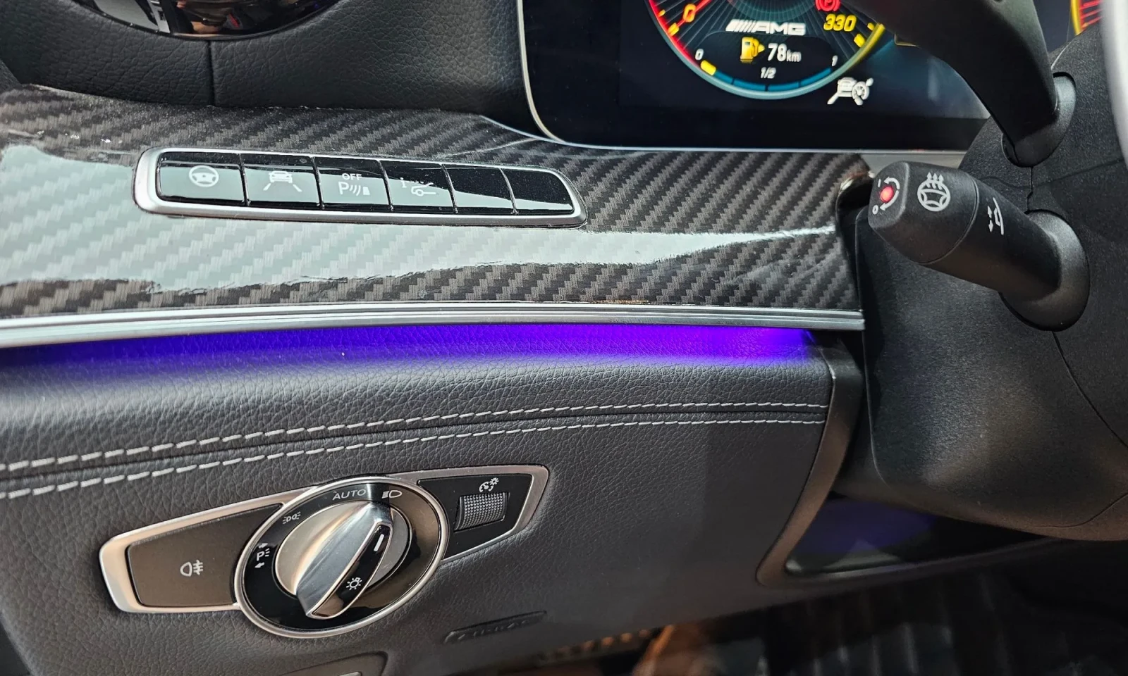 Mercedes-Benz AMG GT 43 4MATIC+ | ОБДУХ| DISTRO| HEADS UP| Burmester3D, снимка 15 - Автомобили и джипове - 55082281