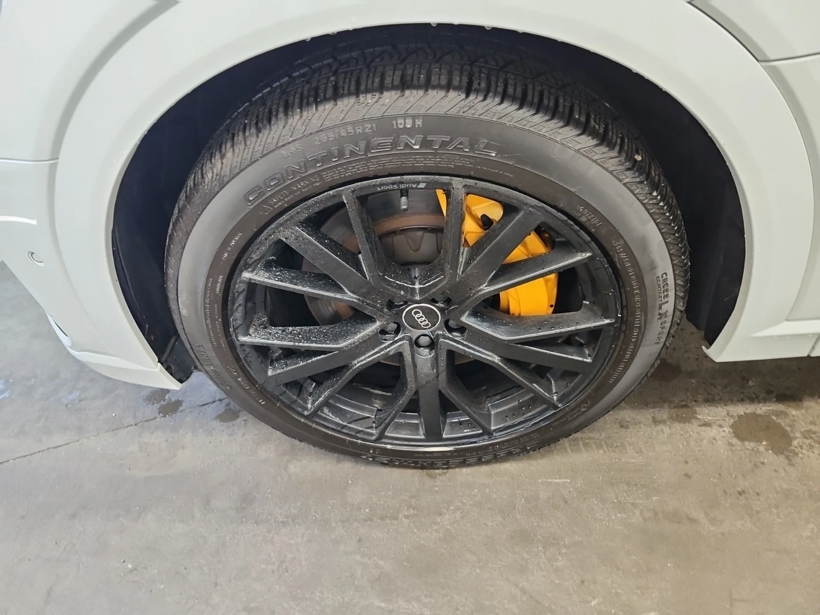 Audi E-Tron, снимка 8 - Автомобили и джипове - 55317046