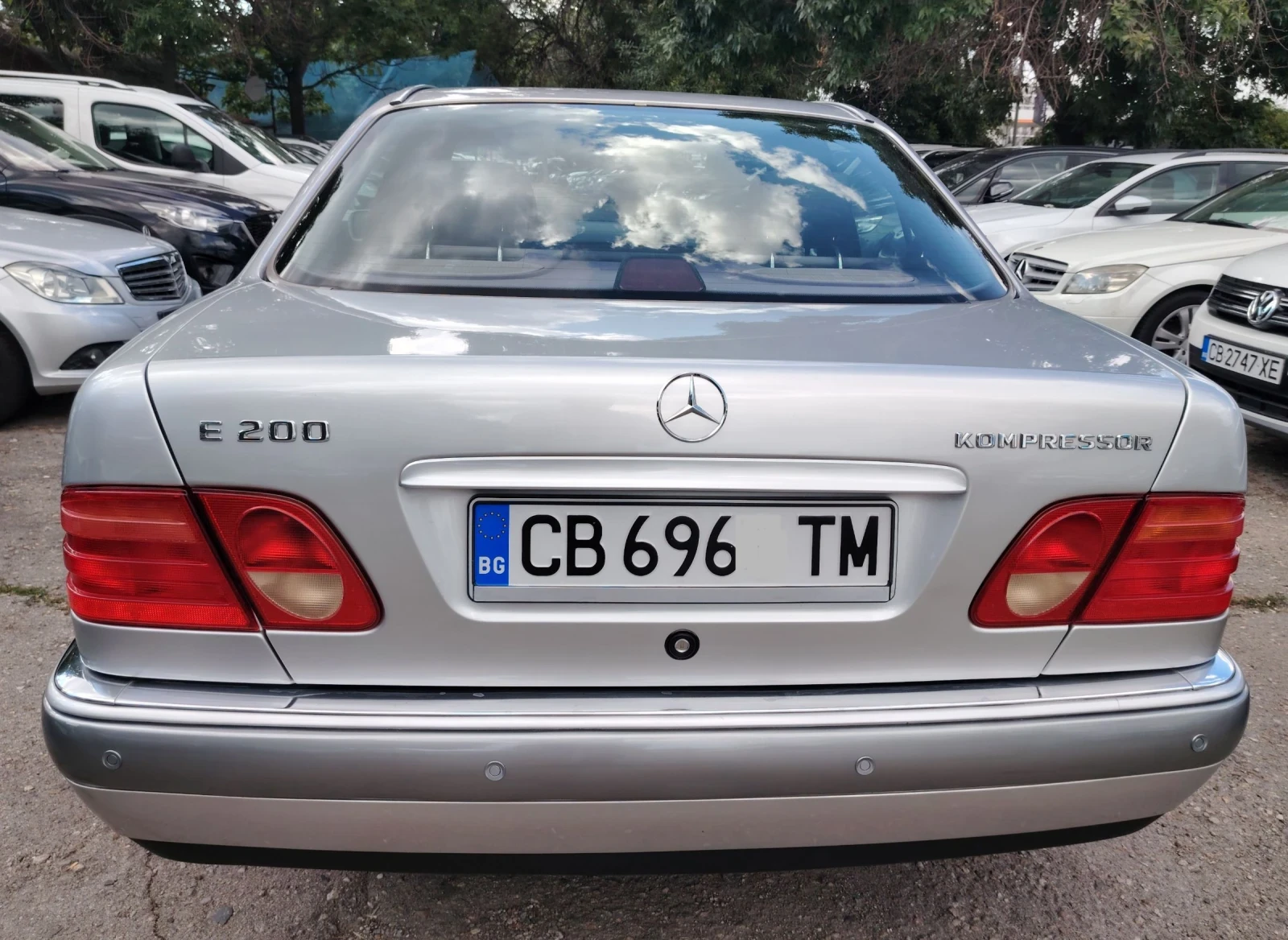 Mercedes-Benz E 200  2.0i/Compresor/Eleganse, снимка 6 - Автомобили и джипове - 55456021