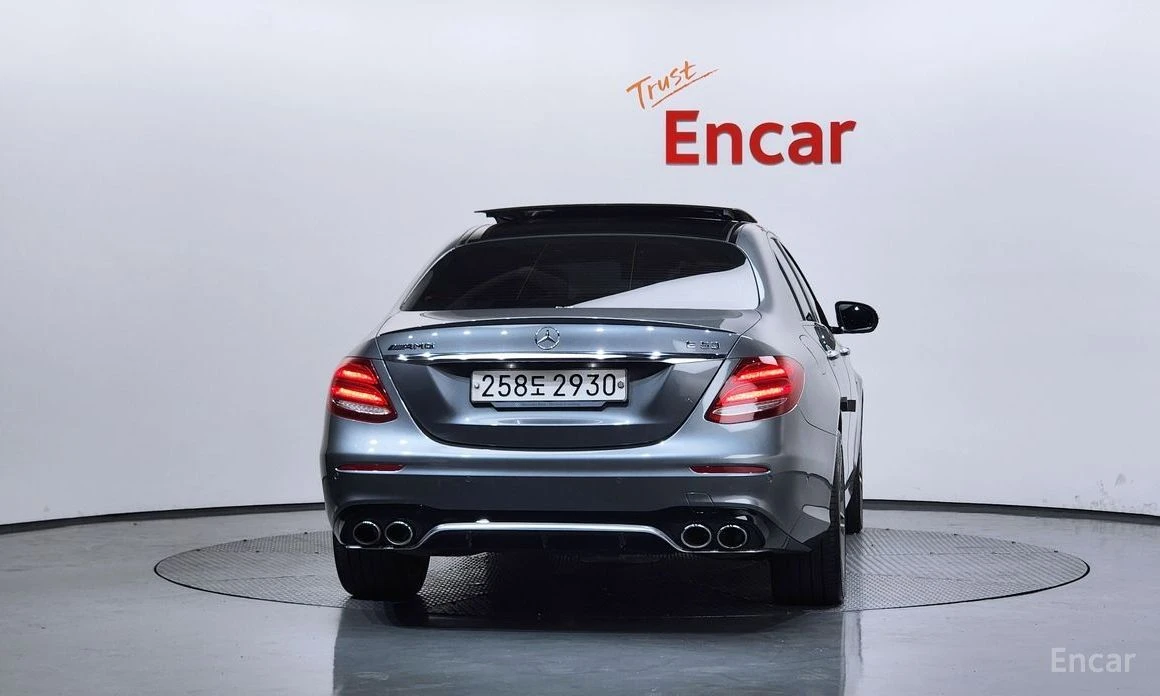 Mercedes-Benz E 53 AMG, снимка 4 - Автомобили и джипове - 55510197