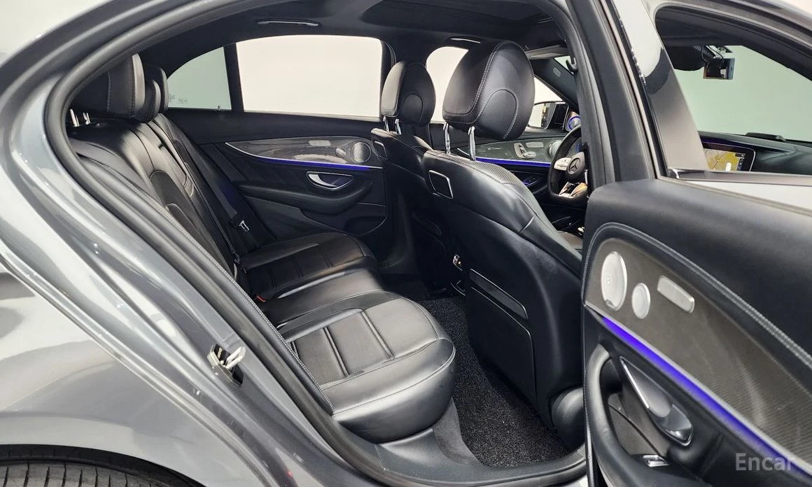 Mercedes-Benz E 53 AMG, снимка 11 - Автомобили и джипове - 55510197
