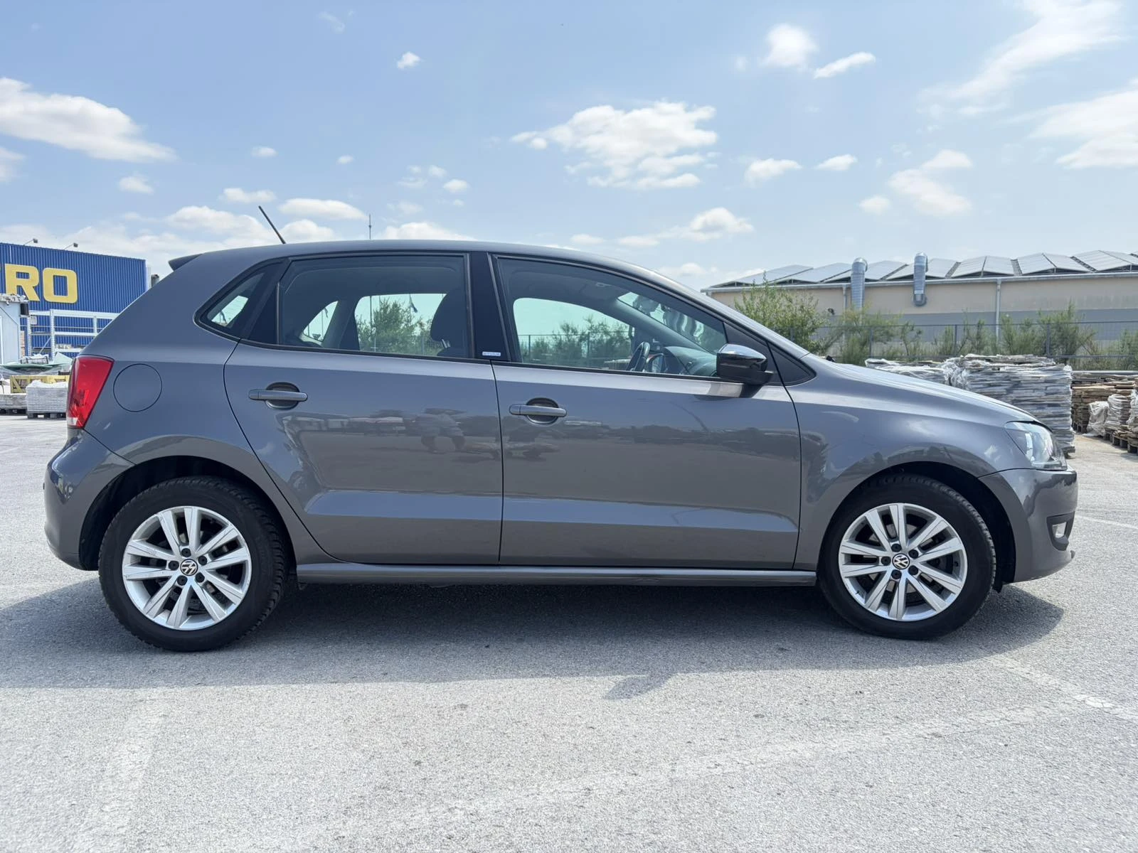 VW Polo 1.6TDI DSG7, снимка 4 - Автомобили и джипове - 55604384