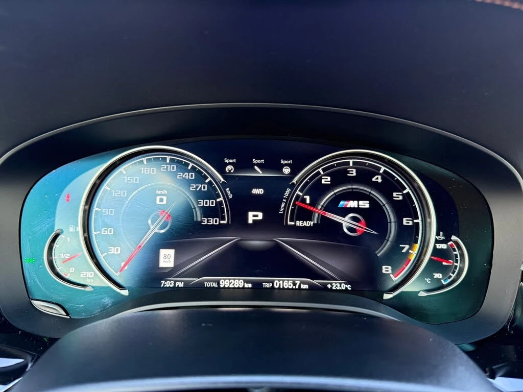 BMW M5 COMPETITION* HUD* ВАКУМ* 360* HARMAN, снимка 14 - Автомобили и джипове - 55631108