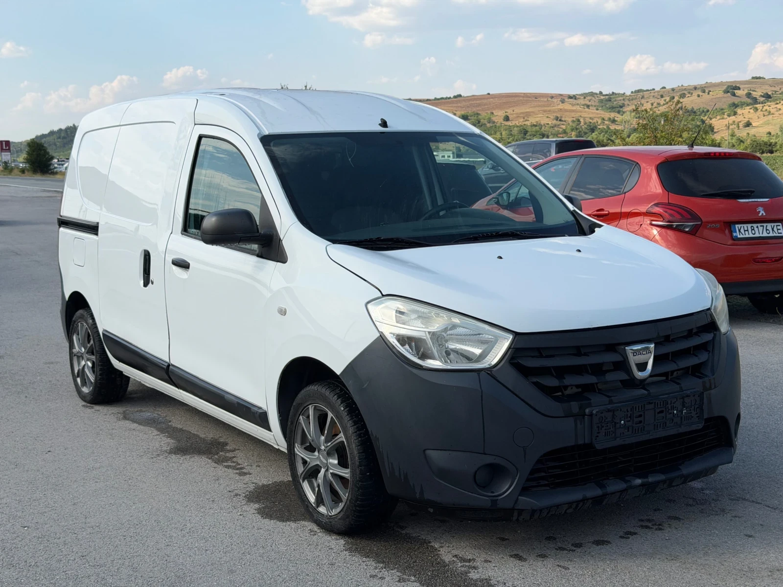Dacia Dokker 1.5 DCi, снимка 3 - Автомобили и джипове - 55636322