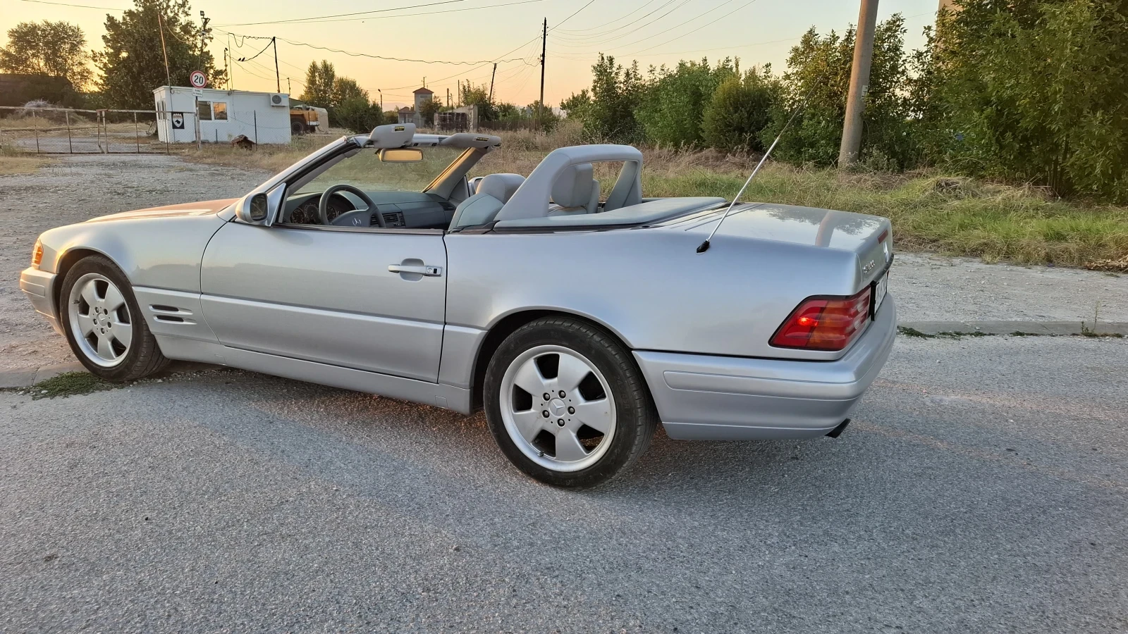 Mercedes-Benz SL 500 500, снимка 4 - Автомобили и джипове - 55688091