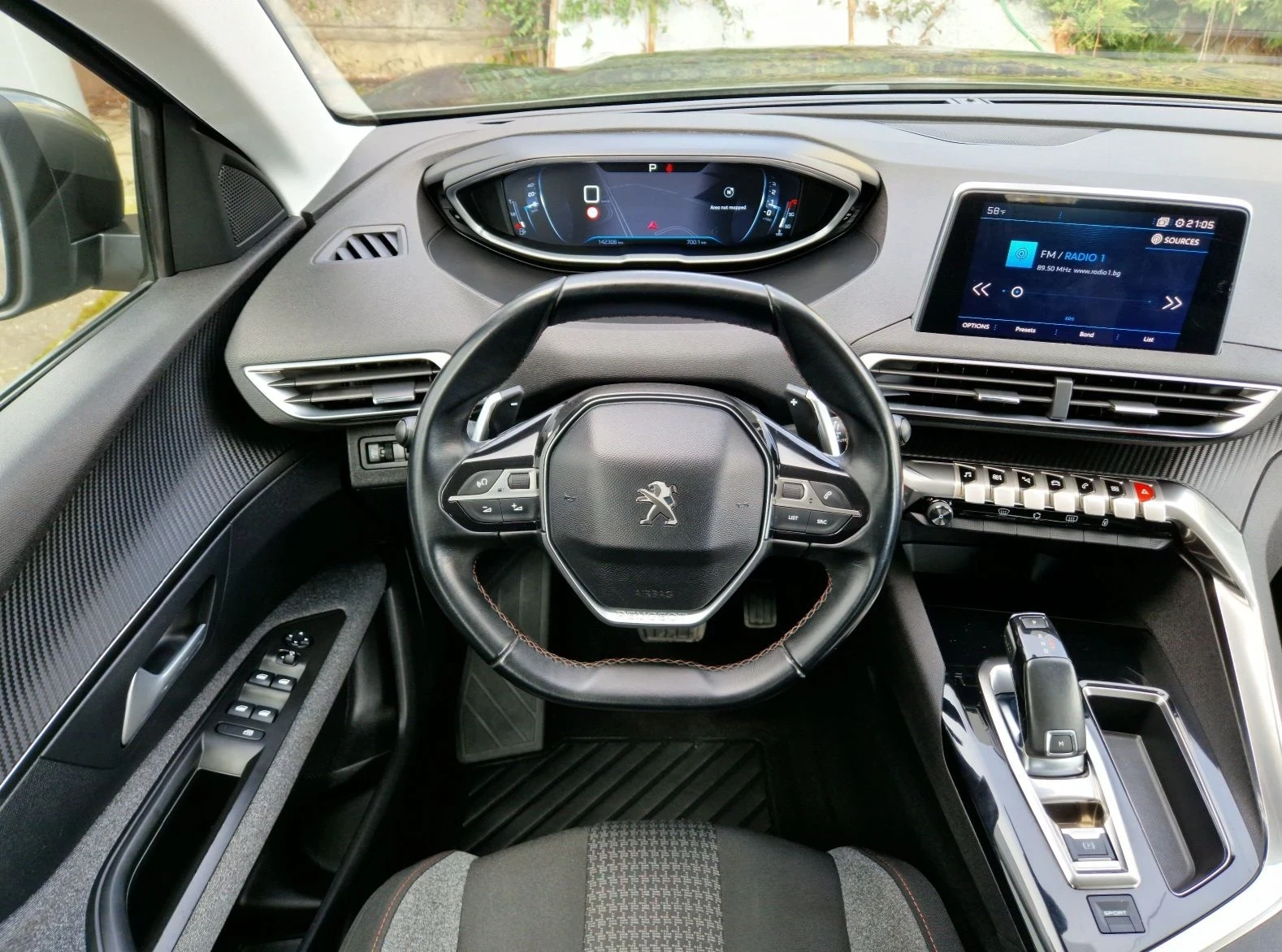 Peugeot 3008, снимка 7 - Автомобили и джипове - 56394595