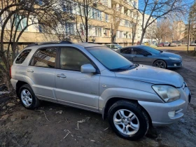 Kia Sportage 2.0 CRDI/Автоматик/Лети джанти 16, снимка 4