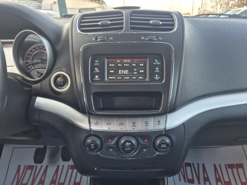 Fiat Freemont 2.0D-7 МЕСТА-СУПЕР СЪСТОЯНИЕ , снимка 11 - Автомобили и джипове - 49135457