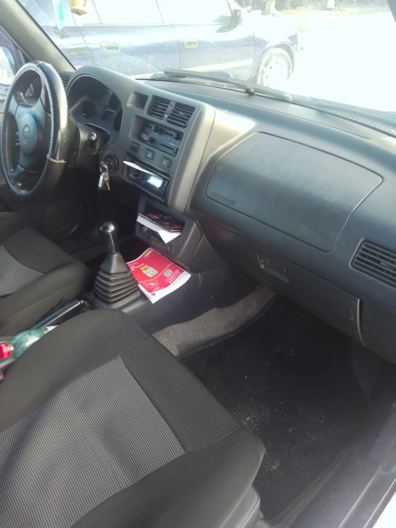 Toyota Rav4, снимка 6 - Автомобили и джипове - 52950106