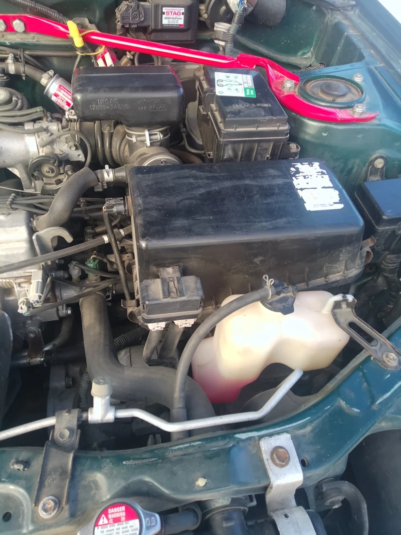 Toyota Rav4, снимка 9 - Автомобили и джипове - 52950106