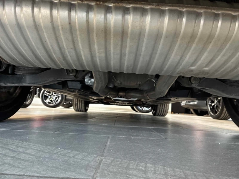 Mercedes-Benz GLC 43 AMG 2023 * CARFAX * БЕЗ ПЪРВОНАЧАЛНА ВНОСКА, снимка 17 - Автомобили и джипове - 53180987