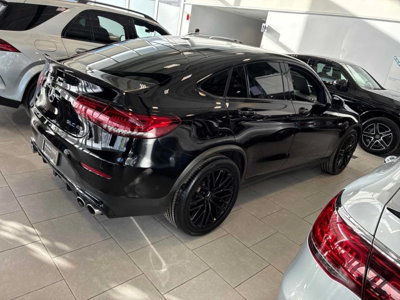 Mercedes-Benz GLC 43 AMG 2023 * CARFAX * БЕЗ ПЪРВОНАЧАЛНА ВНОСКА, снимка 4 - Автомобили и джипове - 53180987
