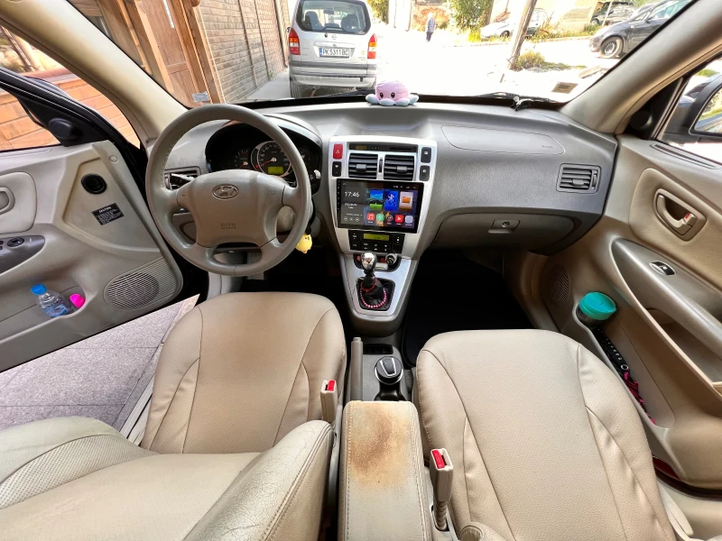 Hyundai Tucson, снимка 3 - Автомобили и джипове - 53215561