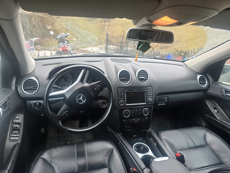 Mercedes-Benz ML 320, снимка 2 - Автомобили и джипове - 53514175
