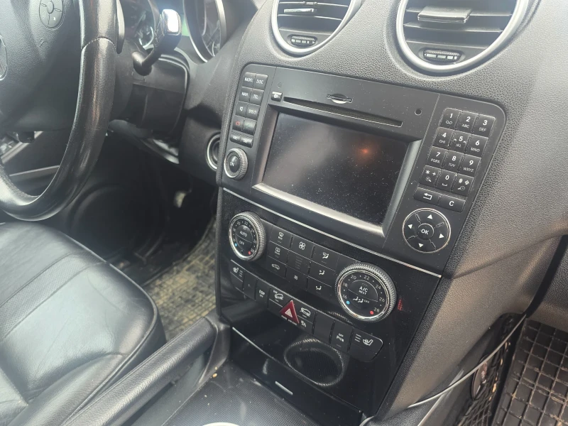 Mercedes-Benz ML 320, снимка 3 - Автомобили и джипове - 53514175