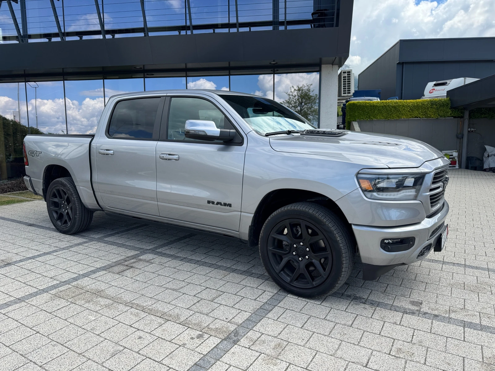 Dodge RAM 1500 5.7Hemi Etorque - изображение 2