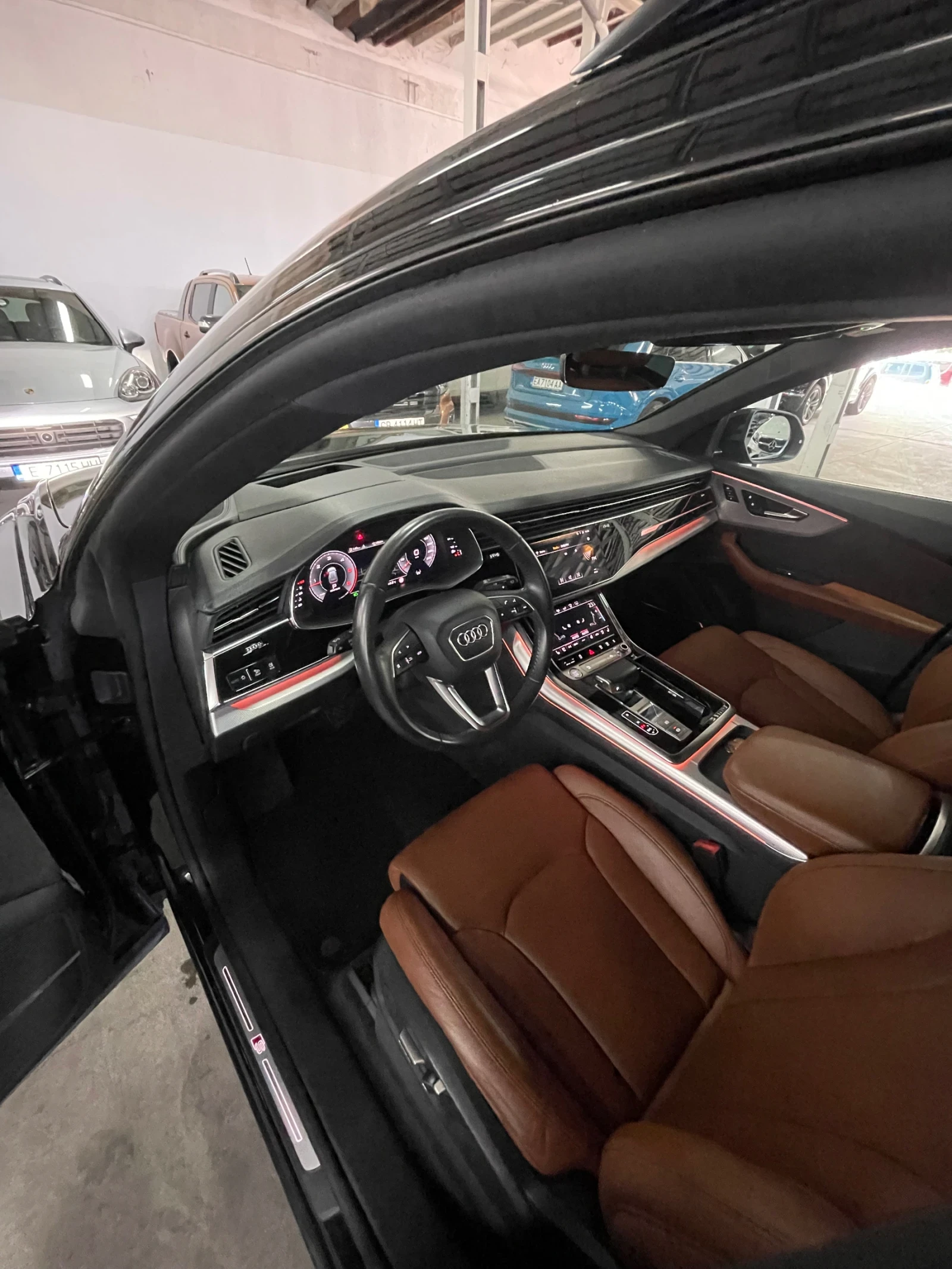 Audi Q8 Sline/Вакум/360/обдух/панора/дистр/B&O/FULL!!! - изображение 10