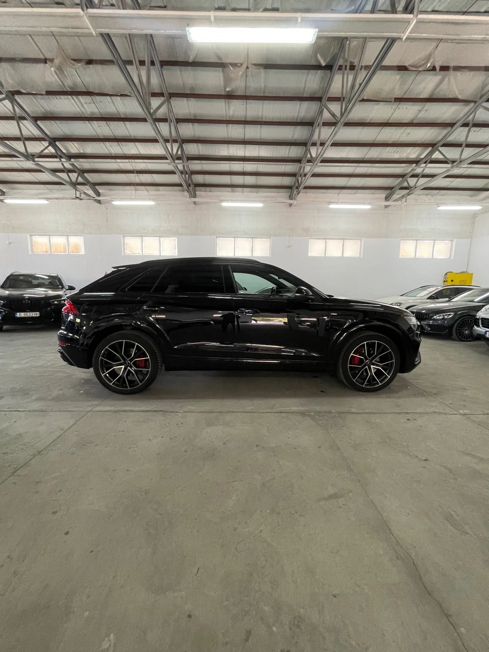 Audi Q8 Sline/Вакум/360/обдух/панора/дистр/B&O/FULL!!! - изображение 7