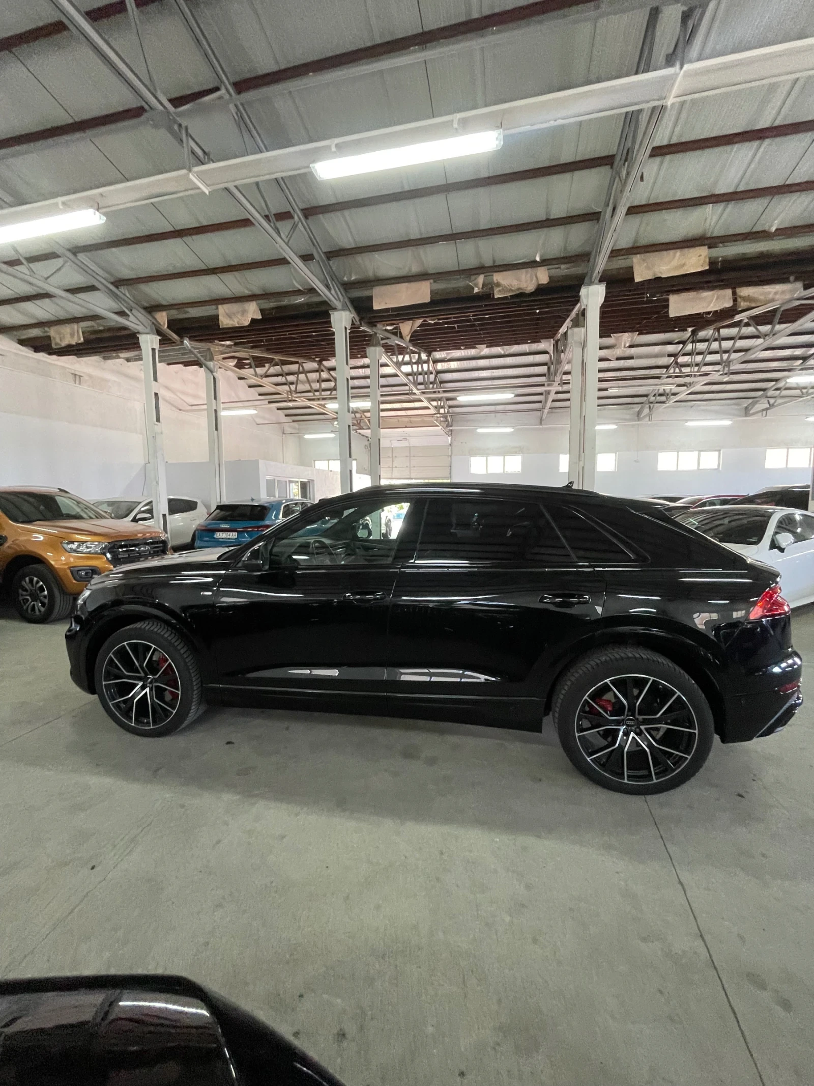 Audi Q8 Sline/Вакум/360/обдух/панора/дистр/B&O/FULL!!! - изображение 8