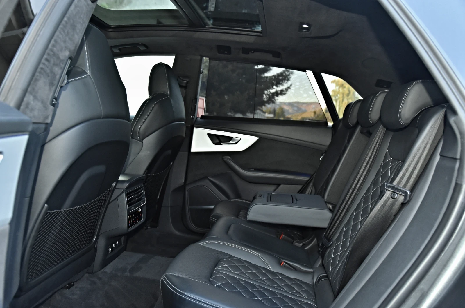 Audi SQ8 4.0 V8T B&O RS-SITZE CARBON 22-RS 360 NIG-VIS MTM | Mobile.bg   16