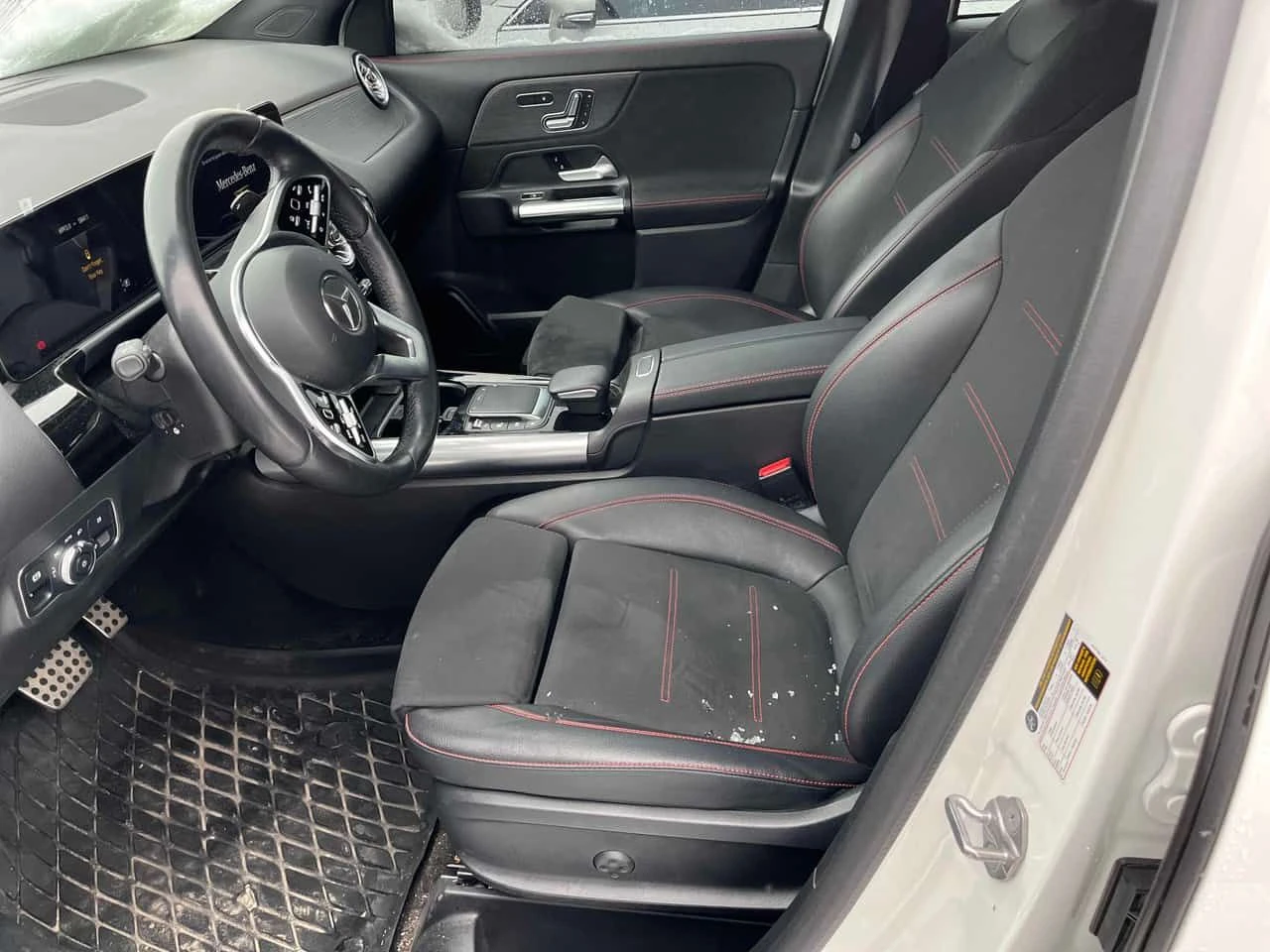 Mercedes-Benz GLA 250 Sport Pack* 360* ОТ ПРЕДСТАВИТЕЛ НА MERCEDES - изображение 7